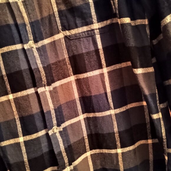 Eddie Bauer Plaid Flannel Shirt Long Sleeve Size Small - Picture 2 of 2